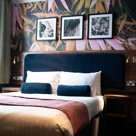 The Merlin By Innkeeper'S Collection Alderley Edge Exteriör bild